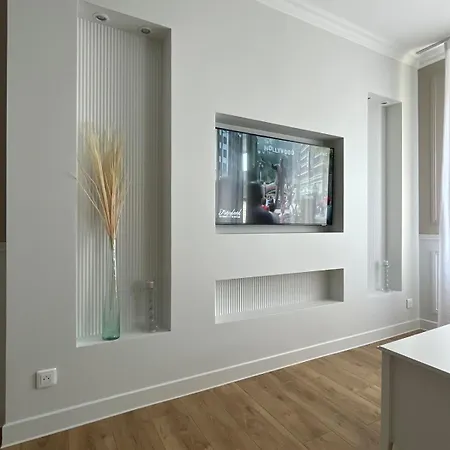 Belle Escale By Lv Dieppe